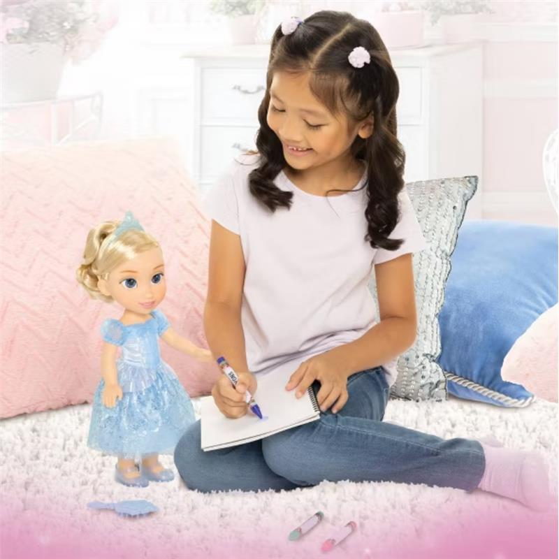 Cenicienta Disney Princess en una escena de juego